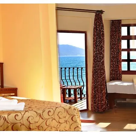 Hotel Gunes